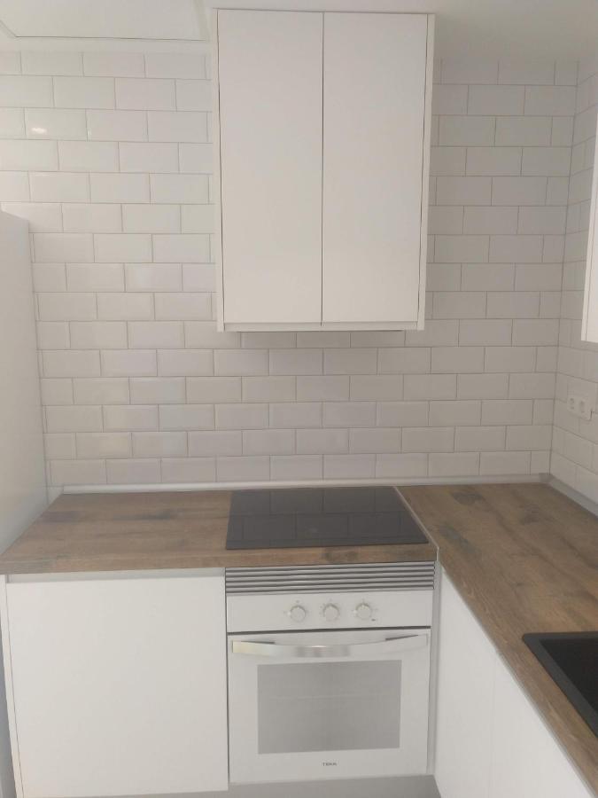 Apartamento Moderno De 70 Metros A 300 Metros De La Playa Valencia Exteriör bild